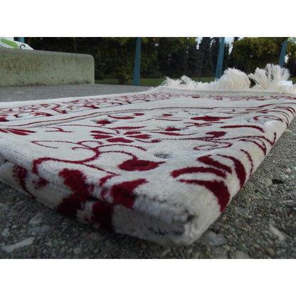 Tapis de Prière en Velours - Motifs jardin - Fond Sable - COULEUR ROUGE disponible chez Al - imen